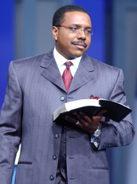 pastor-bio.jpeg
